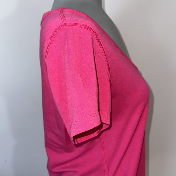 Lululemon Luscious Short Sleeve Pocket Tee - Picture 6 of 14